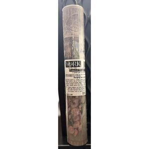 YORK Wallpaper Border 1 NIP  SY1270B R-03 Flowers Farmhouse Cottagecore Vtg